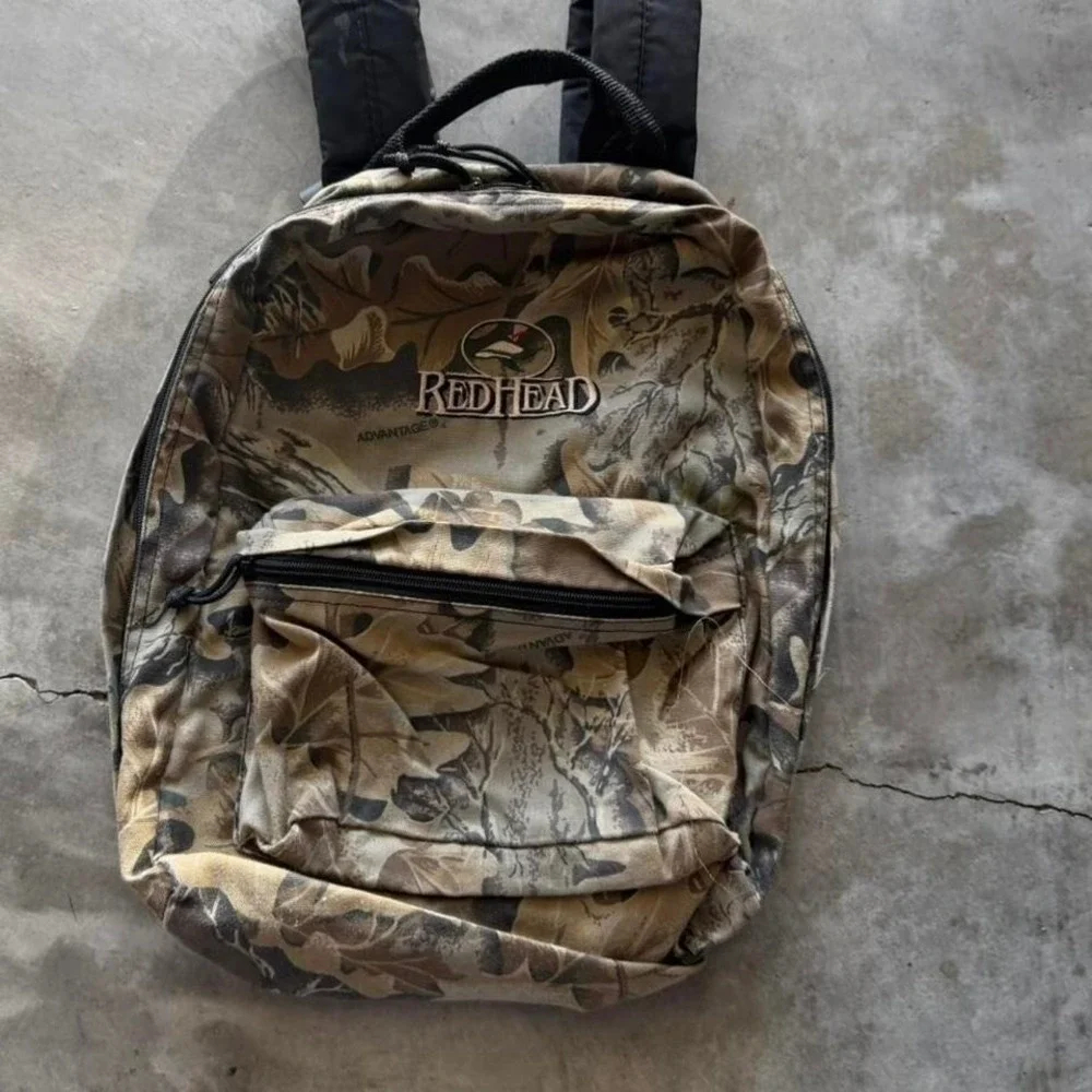 Vintage 90's Redhead real tree camo hunting back pack